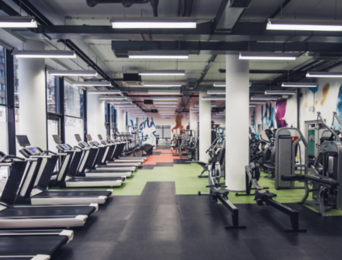 6 Ways to Get Over Gym Anxiety and Work Out with Confidence